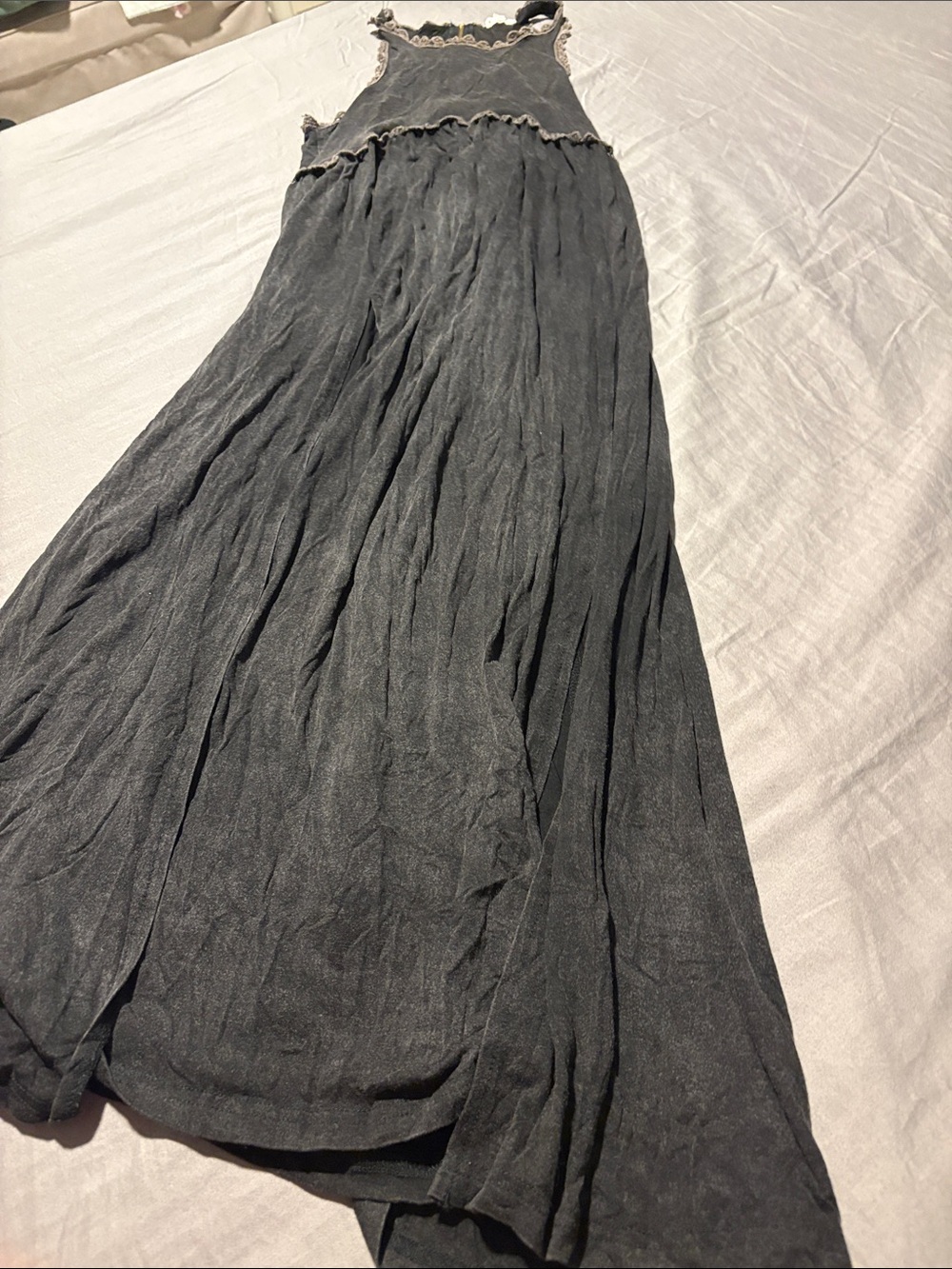 POL Flowy Women's Maxi Skirt in Charcoal Gray small
